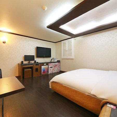 Hotel Diamond Suwon Exterior foto